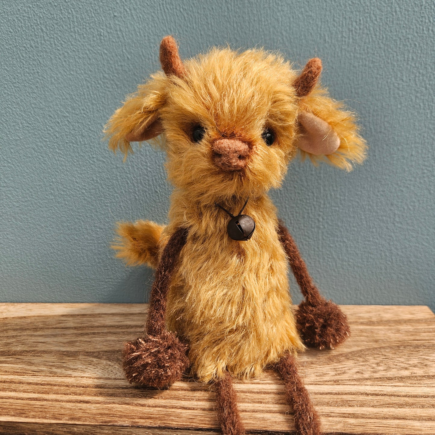 Highland Cow Shelf Sitter #2