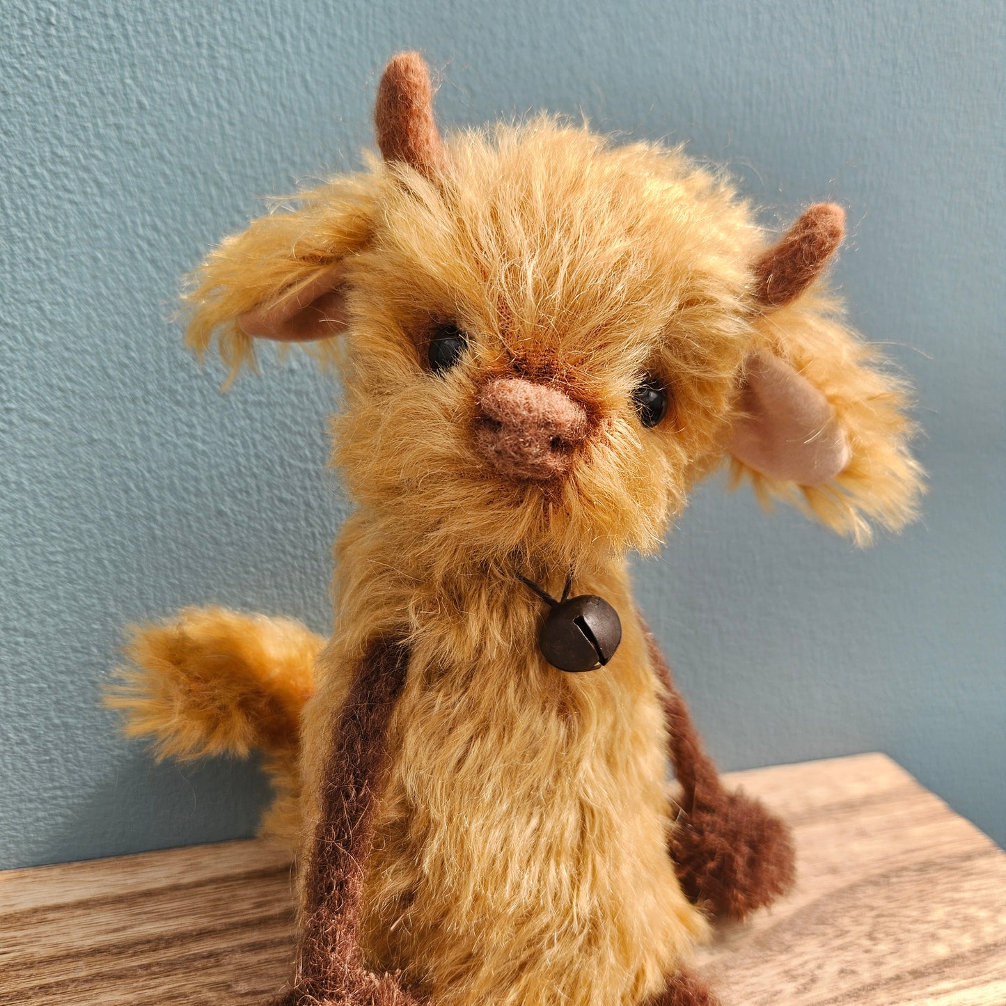 Highland Cow Shelf Sitter #2