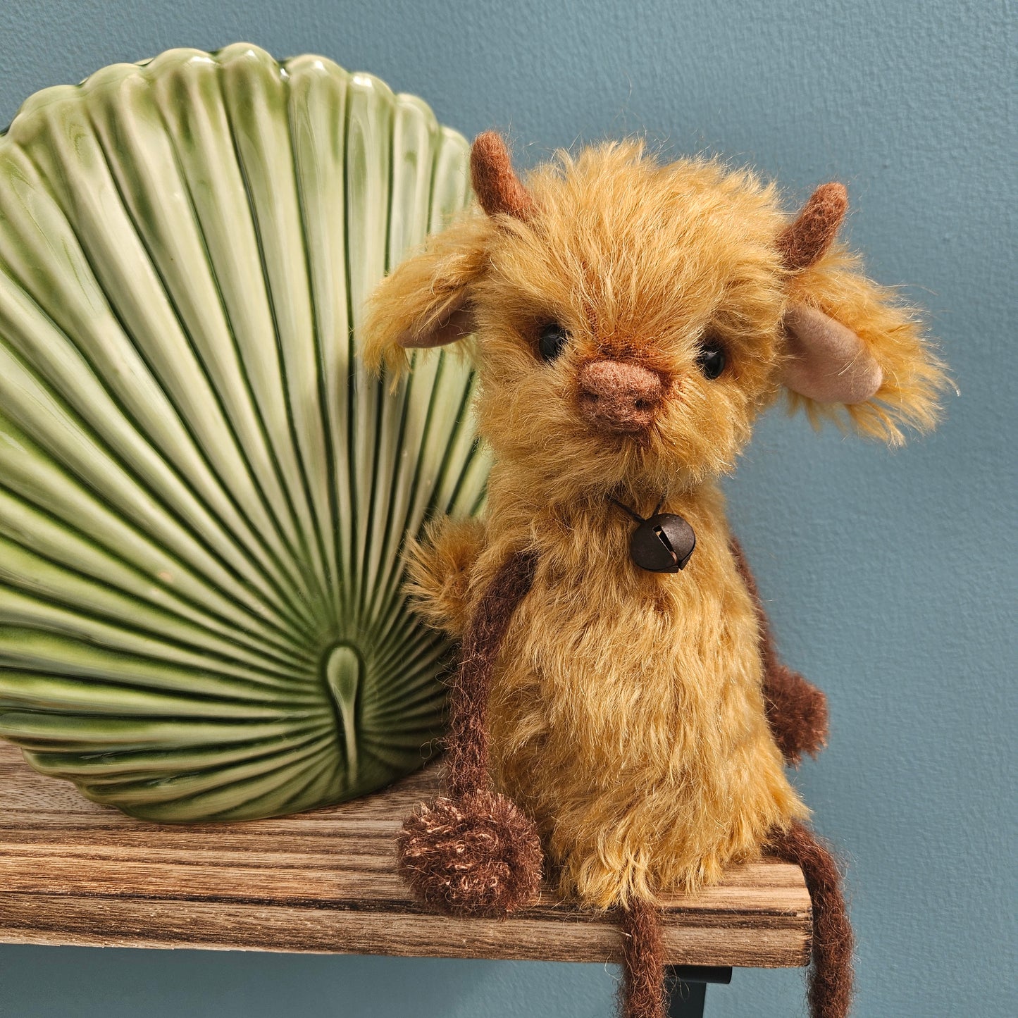 Highland Cow Shelf Sitter #2