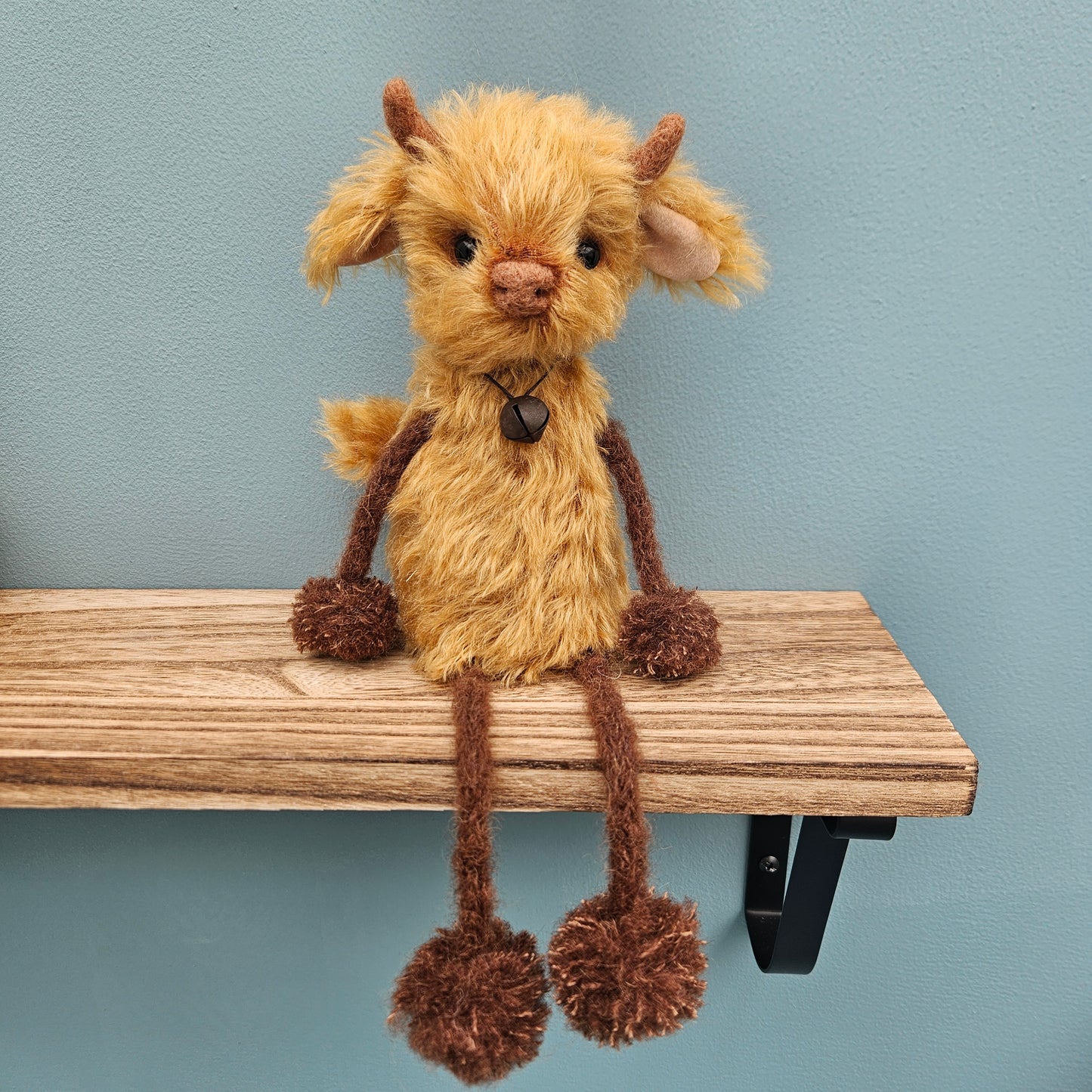 Highland Cow Shelf Sitter #2