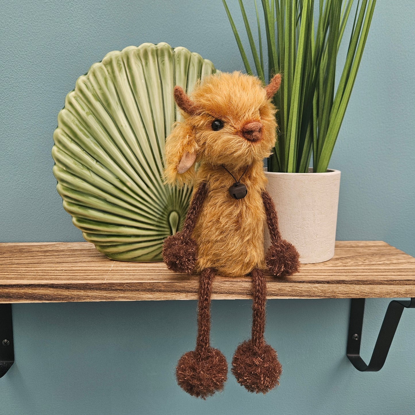 Highland Cow Shelf Sitter #3
