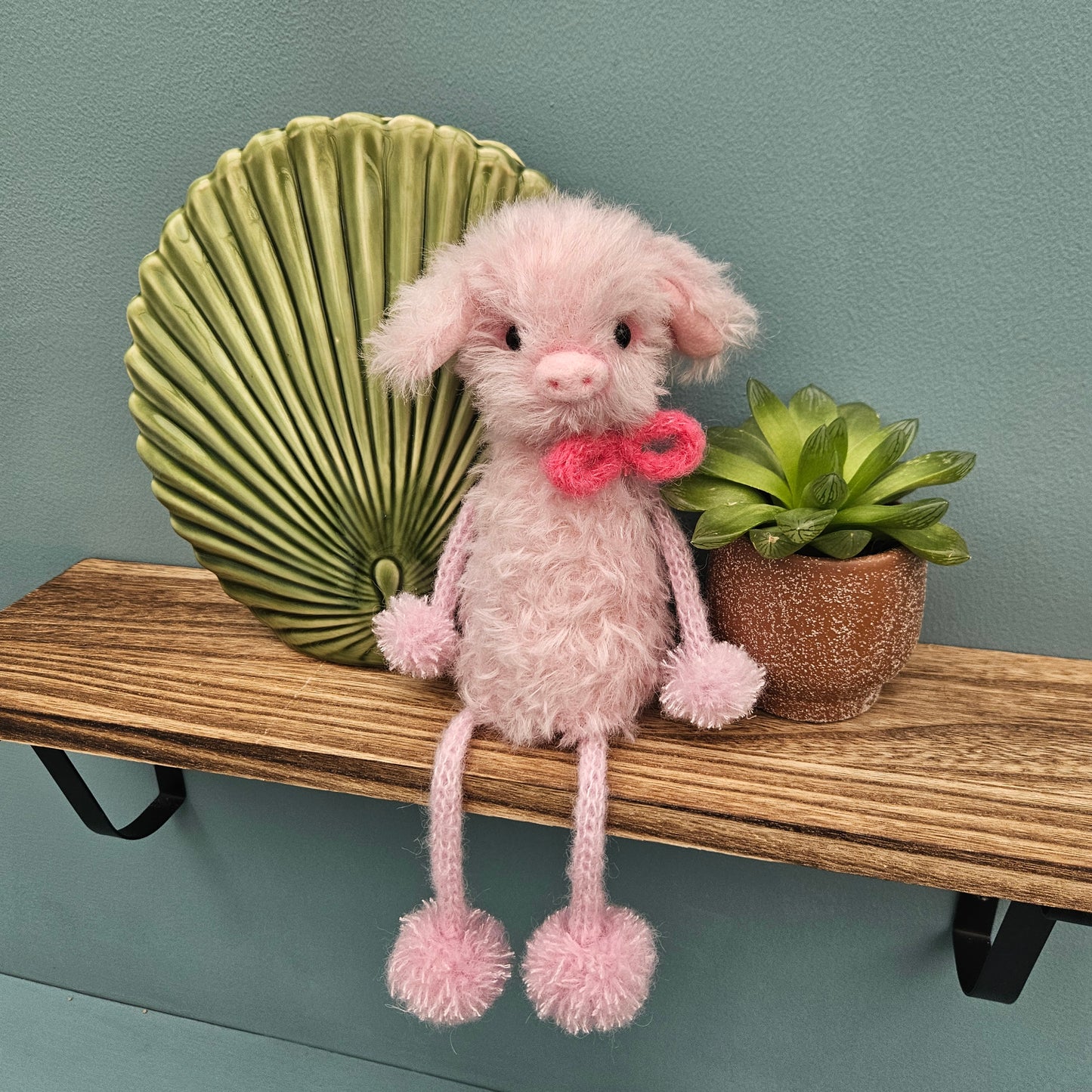 Piggy Shelf Sitter #1