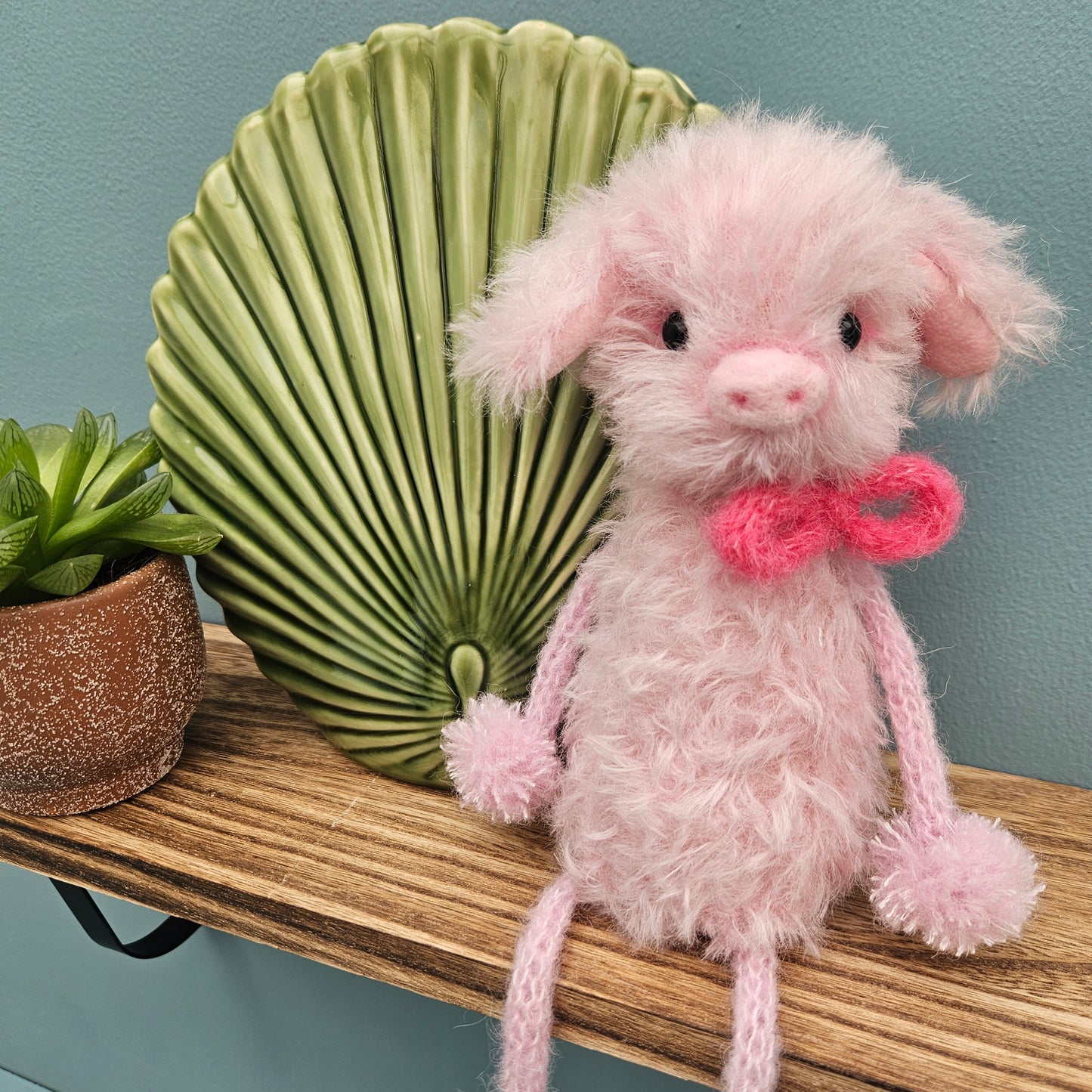 Piggy Shelf Sitter #1