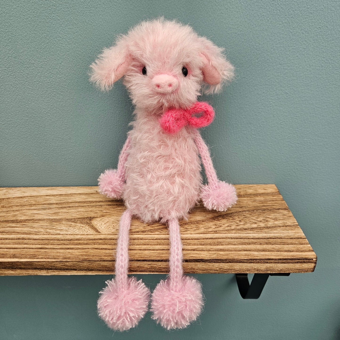 Piggy Shelf Sitter #1