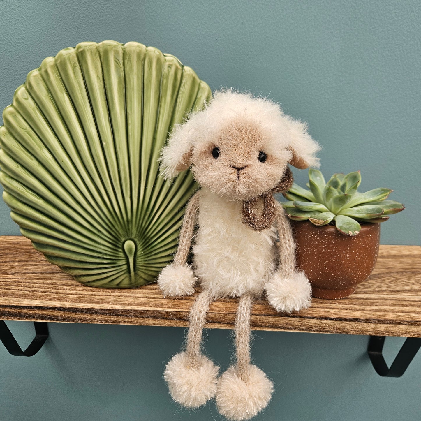 Lamb Shelf Sitter #2
