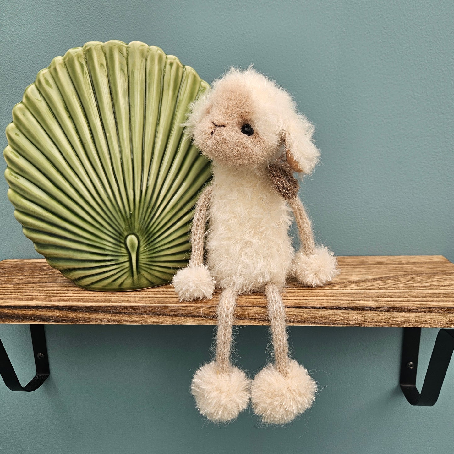 Lamb Shelf Sitter #2