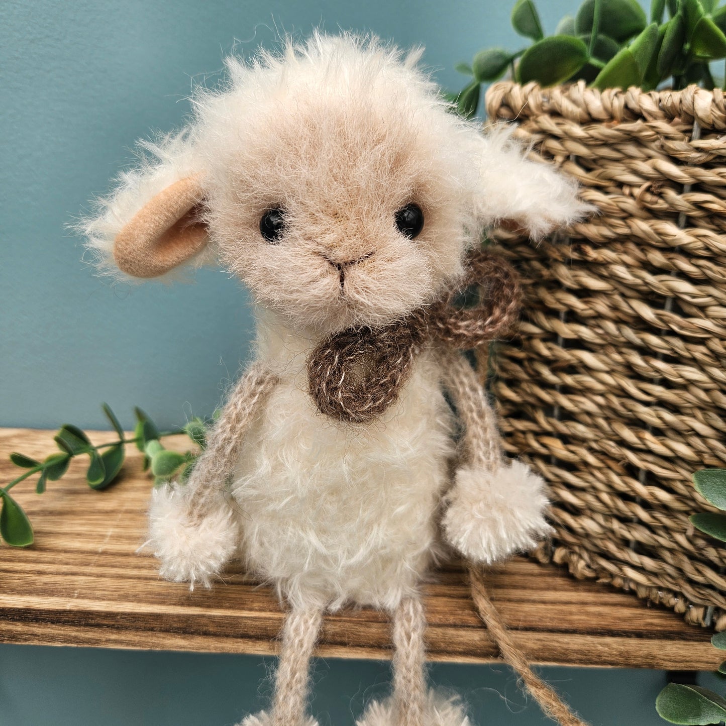 Lamb Shelf Sitter #1