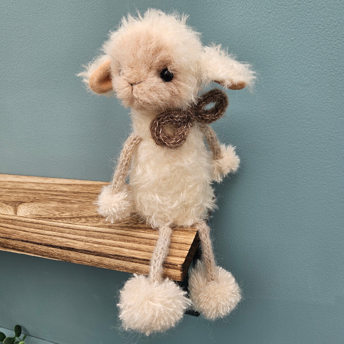 Lamb Shelf Sitter #1