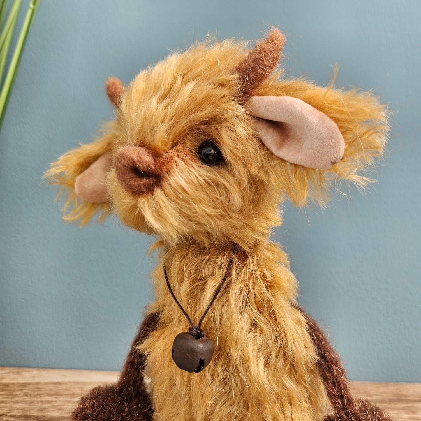 Highland Cow Shelf Sitter #1