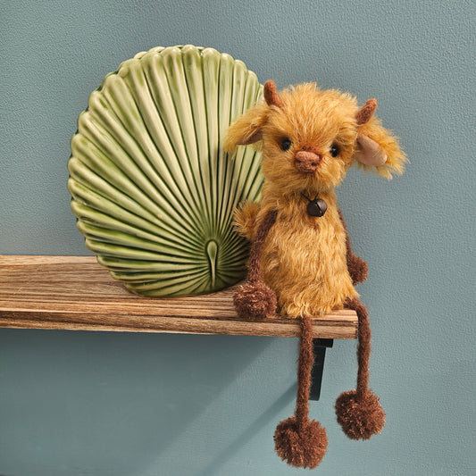 Highland Cow Shelf Sitter #2