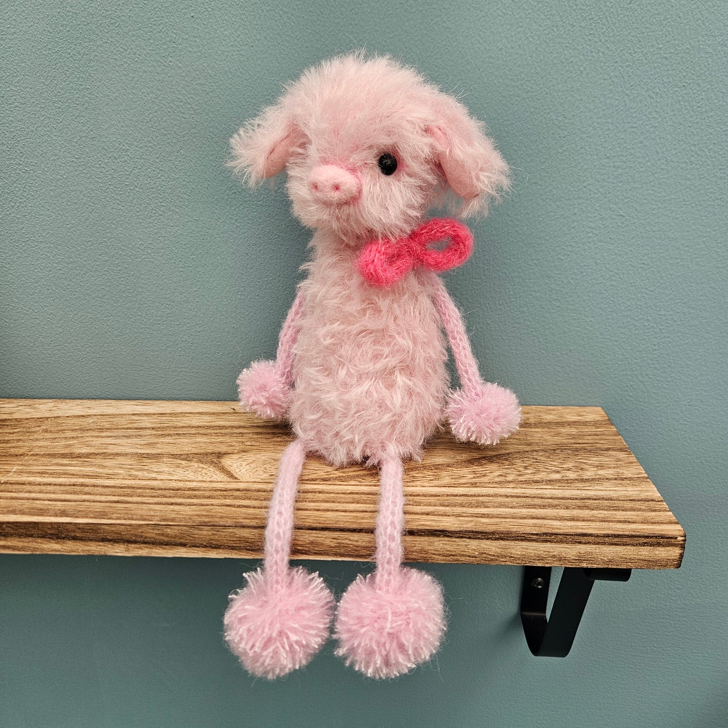 Piggy Shelf Sitter #1